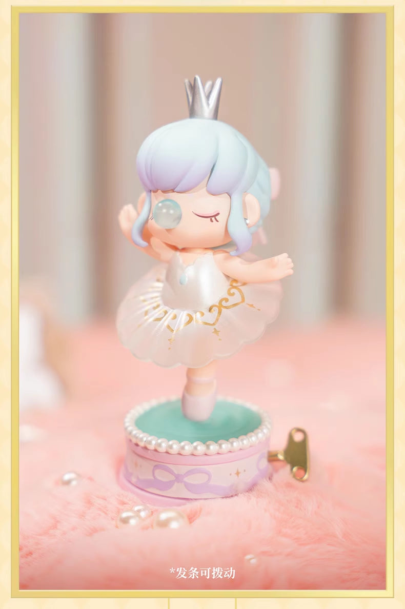 "Ruolai blind boxes Nanci fantasy museum series figurines and trendy toys【Membership included】